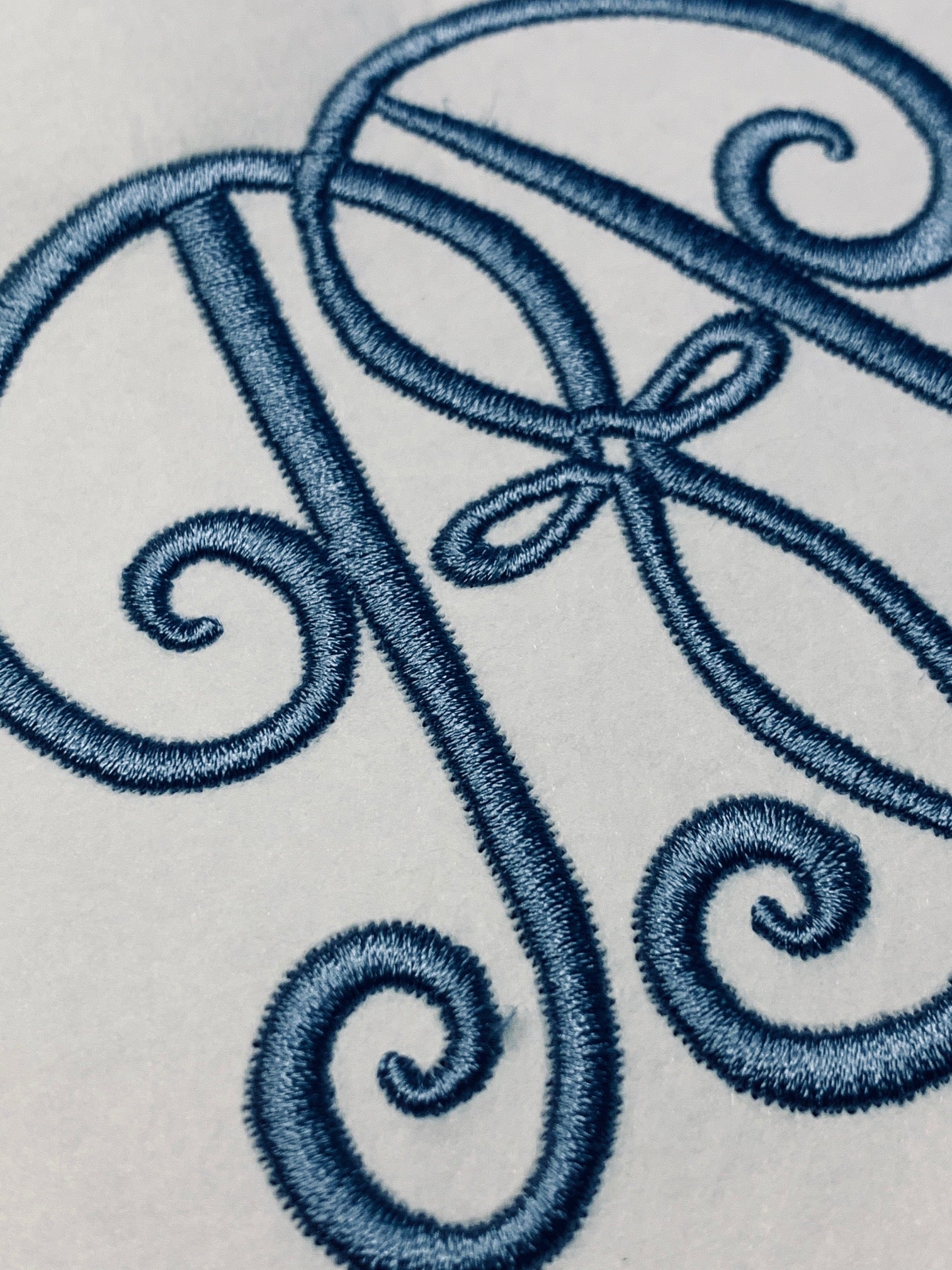 DOUBLE MONOGRAM FONT | Bling Sass & Sparkle